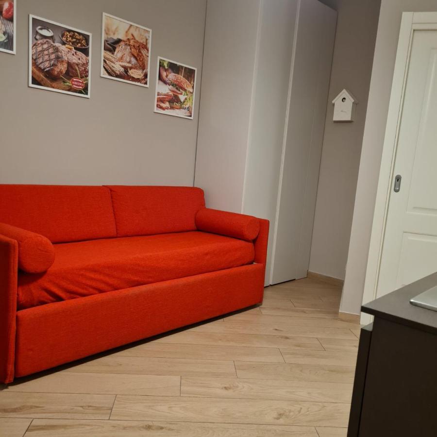 Euforia Napoli - Tre Sedi - Three Locations Bed & Breakfast Bagian luar foto