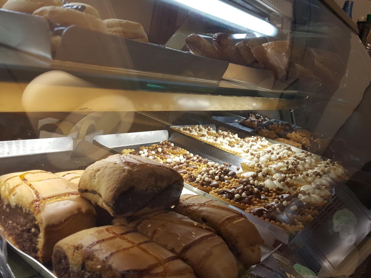 Euforia Napoli - Tre Sedi - Three Locations Bed & Breakfast Bagian luar foto
