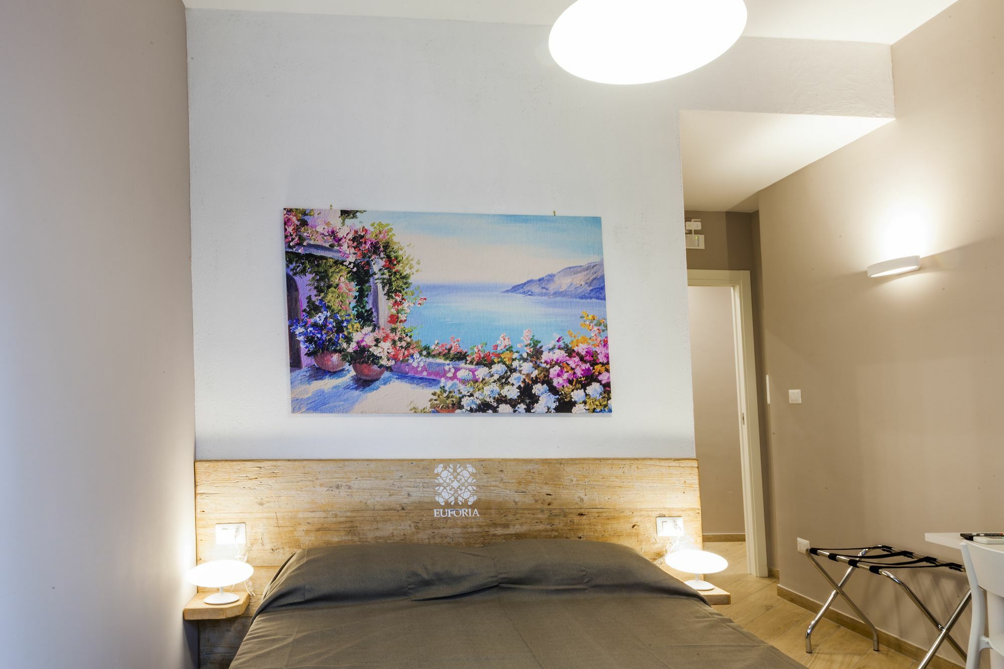 Euforia Napoli - Tre Sedi - Three Locations Bed & Breakfast Bagian luar foto